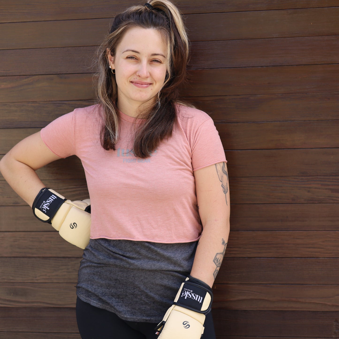 MMA Gloves For Female - Best for Training & Exercise